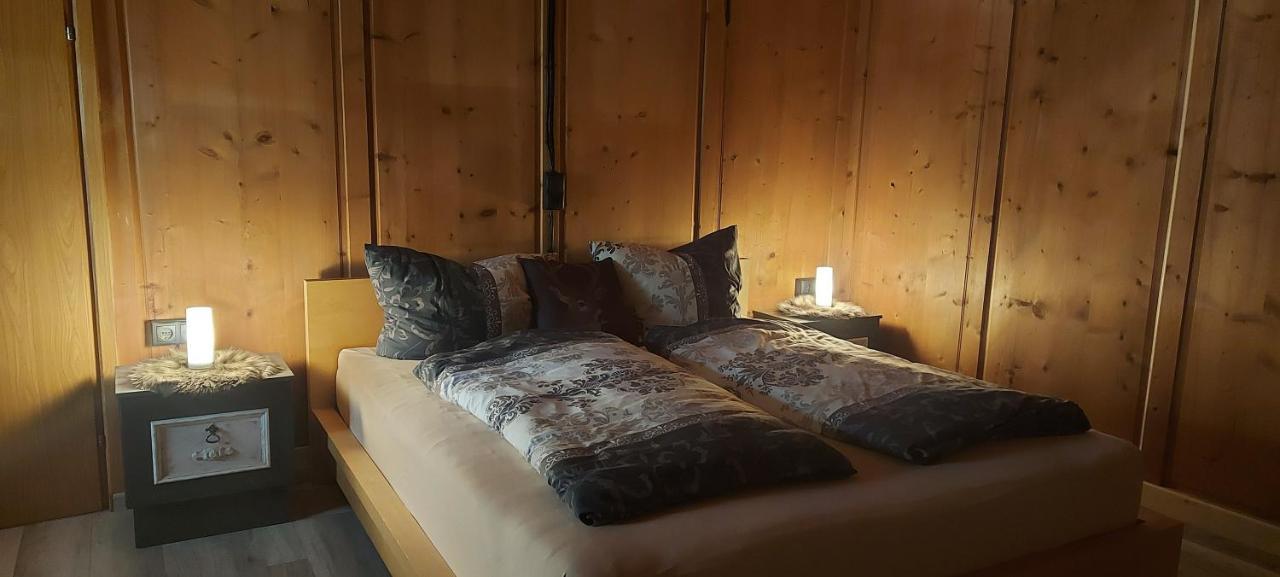 Villa Dora'S Lechtraum à Bach  Extérieur photo
